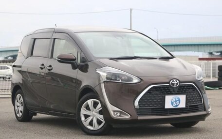 Toyota Sienta II, 2021 год, 978 009 рублей, 8 фотография