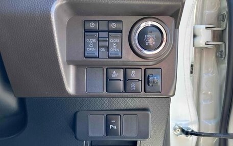 Toyota Roomy I, 2023 год, 720 100 рублей, 25 фотография
