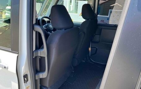 Toyota Roomy I, 2023 год, 720 100 рублей, 27 фотография