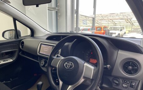 Toyota Vitz, 2015 год, 650 000 рублей, 7 фотография