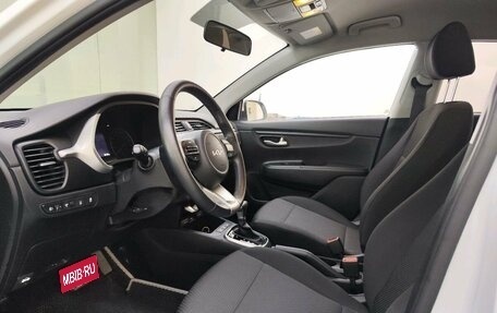 KIA Rio IV, 2021 год, 1 835 000 рублей, 16 фотография
