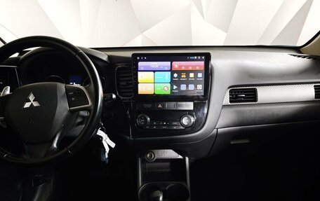 Mitsubishi Outlander III рестайлинг 3, 2014 год, 1 199 000 рублей, 14 фотография