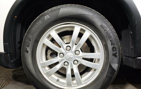 Mitsubishi Outlander III рестайлинг 3, 2014 год, 1 199 000 рублей, 9 фотография
