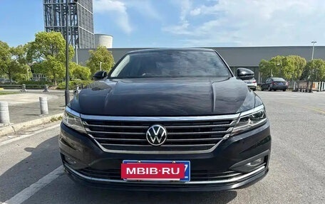 Volkswagen Lavida, 2021 год, 1 055 000 рублей, 2 фотография