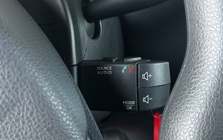 Renault Sandero II рестайлинг, 2018 год, 990 000 рублей, 21 фотография