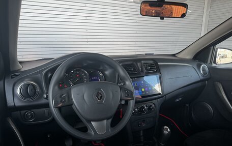 Renault Sandero II рестайлинг, 2018 год, 990 000 рублей, 16 фотография