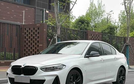 BMW 1 серия, 2023 год, 1 530 000 рублей, 1 фотография