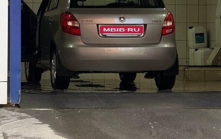 Skoda Fabia II, 2013 год, 775 000 рублей, 5 фотография
