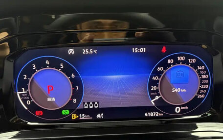 Volkswagen Golf VIII, 2023 год, 1 850 000 рублей, 18 фотография