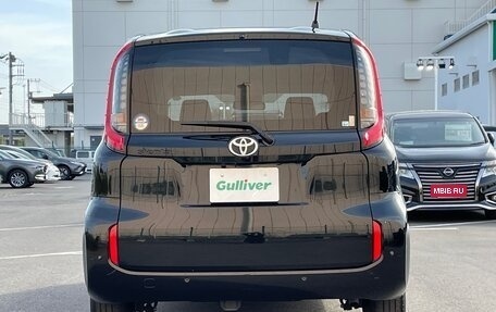 Toyota Sienta, 2023 год, 1 340 100 рублей, 5 фотография
