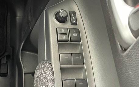 Toyota Sienta, 2023 год, 1 340 100 рублей, 26 фотография