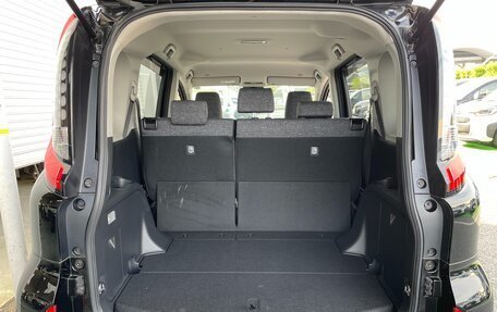 Toyota Sienta, 2023 год, 1 340 100 рублей, 36 фотография