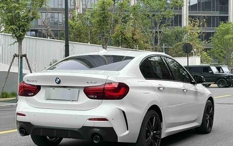 BMW 1 серия, 2023 год, 1 530 000 рублей, 4 фотография