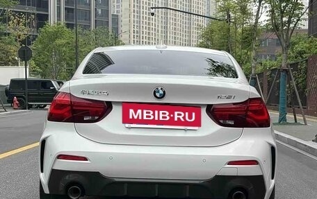 BMW 1 серия, 2023 год, 1 530 000 рублей, 5 фотография