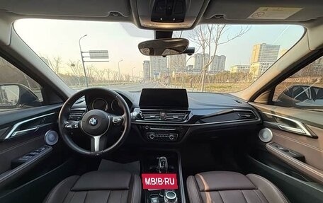 BMW 1 серия, 2022 год, 1 470 000 рублей, 13 фотография