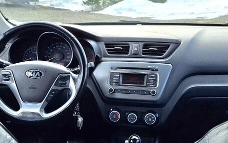 KIA Rio III рестайлинг, 2015 год, 1 000 000 рублей, 3 фотография
