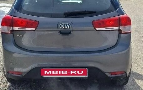 KIA Rio III рестайлинг, 2015 год, 1 000 000 рублей, 10 фотография
