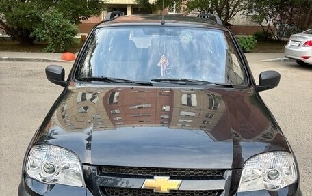 Chevrolet Niva I рестайлинг, 2013 год, 720 000 рублей, 2 фотография