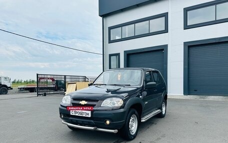 Chevrolet Niva I рестайлинг, 2012 год, 649 999 рублей, 2 фотография
