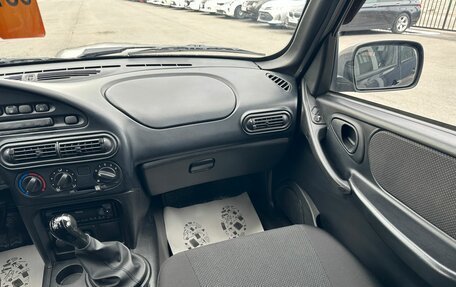 Chevrolet Niva I рестайлинг, 2012 год, 649 999 рублей, 15 фотография