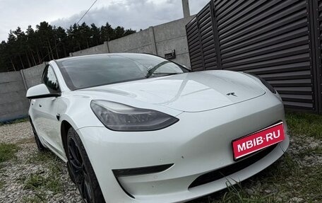 Tesla Model 3 I, 2021 год, 3 300 000 рублей, 1 фотография