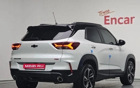 Chevrolet TrailBlazer, 2022 год, 1 350 000 рублей, 2 фотография