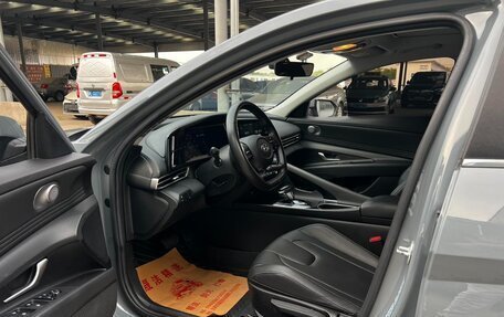 Hyundai Elantra, 2022 год, 1 188 000 рублей, 7 фотография