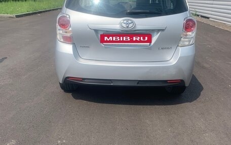 Toyota Verso I, 2013 год, 1 490 000 рублей, 11 фотография