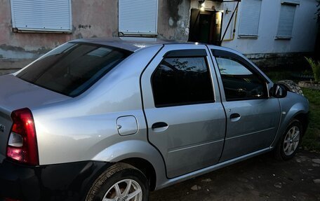 Renault Logan I, 2013 год, 422 000 рублей, 2 фотография