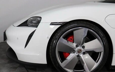 Porsche Taycan I, 2020 год, 7 800 000 рублей, 4 фотография