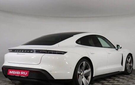 Porsche Taycan I, 2020 год, 7 800 000 рублей, 11 фотография