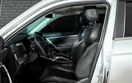 Geely Atlas, 2023 год, 2 315 000 рублей, 10 фотография