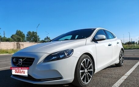 Volvo V40 II рестайлинг, 2014 год, 1 300 000 рублей, 4 фотография