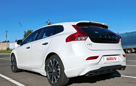 Volvo V40 II рестайлинг, 2014 год, 1 300 000 рублей, 6 фотография