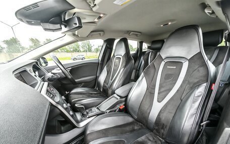 Volvo V40 II рестайлинг, 2014 год, 1 300 000 рублей, 17 фотография