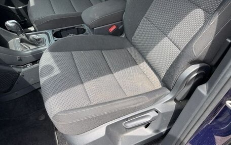 Volkswagen Touran III, 2016 год, 950 000 рублей, 14 фотография
