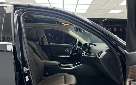 BMW 3 серия, 2023 год, 2 790 006 рублей, 23 фотография