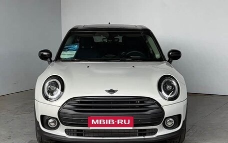 MINI Clubman, 2023 год, 2 583 000 рублей, 2 фотография