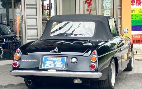 Nissan Fairlady Z IV, 1969 год, 5 000 000 рублей, 15 фотография
