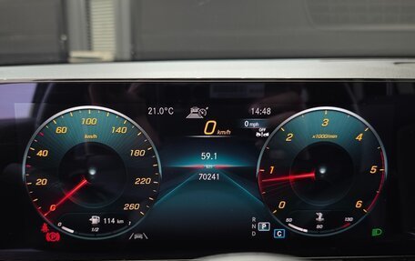 Mercedes-Benz GLB, 2021 год, 2 460 000 рублей, 12 фотография
