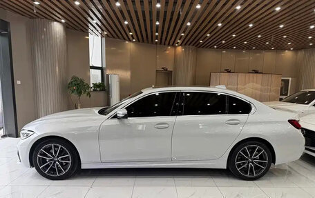 BMW 3 серия, 2022 год, 2 760 006 рублей, 5 фотография
