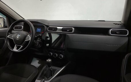 Renault Duster, 2022 год, 1 750 000 рублей, 12 фотография
