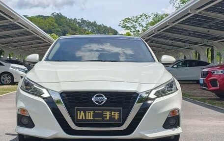 Nissan Altima VI (L34), 2022 год, 1 350 000 рублей, 2 фотография