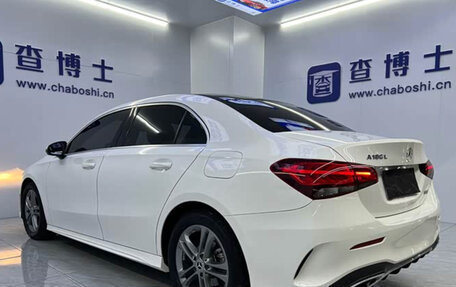 Mercedes-Benz A-Класс, 2022 год, 1 790 000 рублей, 11 фотография
