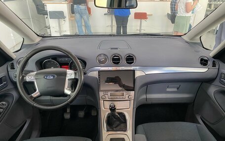 Ford Galaxy II, 2008 год, 700 000 рублей, 15 фотография