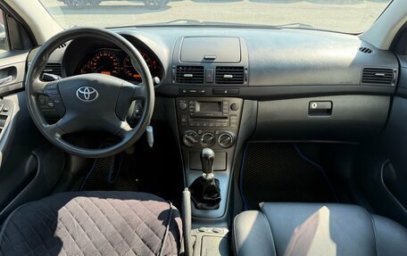 Toyota Avensis III рестайлинг, 2007 год, 690 000 рублей, 11 фотография