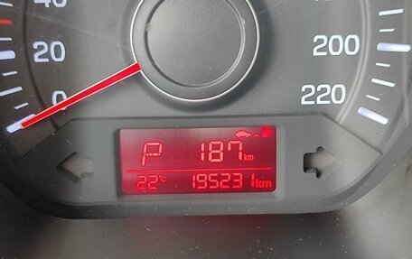 KIA Rio III рестайлинг, 2016 год, 739 000 рублей, 14 фотография