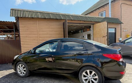 Hyundai Solaris II рестайлинг, 2013 год, 699 000 рублей, 5 фотография