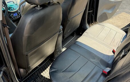 Hyundai Solaris II рестайлинг, 2013 год, 699 000 рублей, 9 фотография