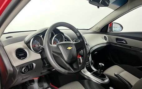 Chevrolet Cruze II, 2013 год, 799 000 рублей, 8 фотография